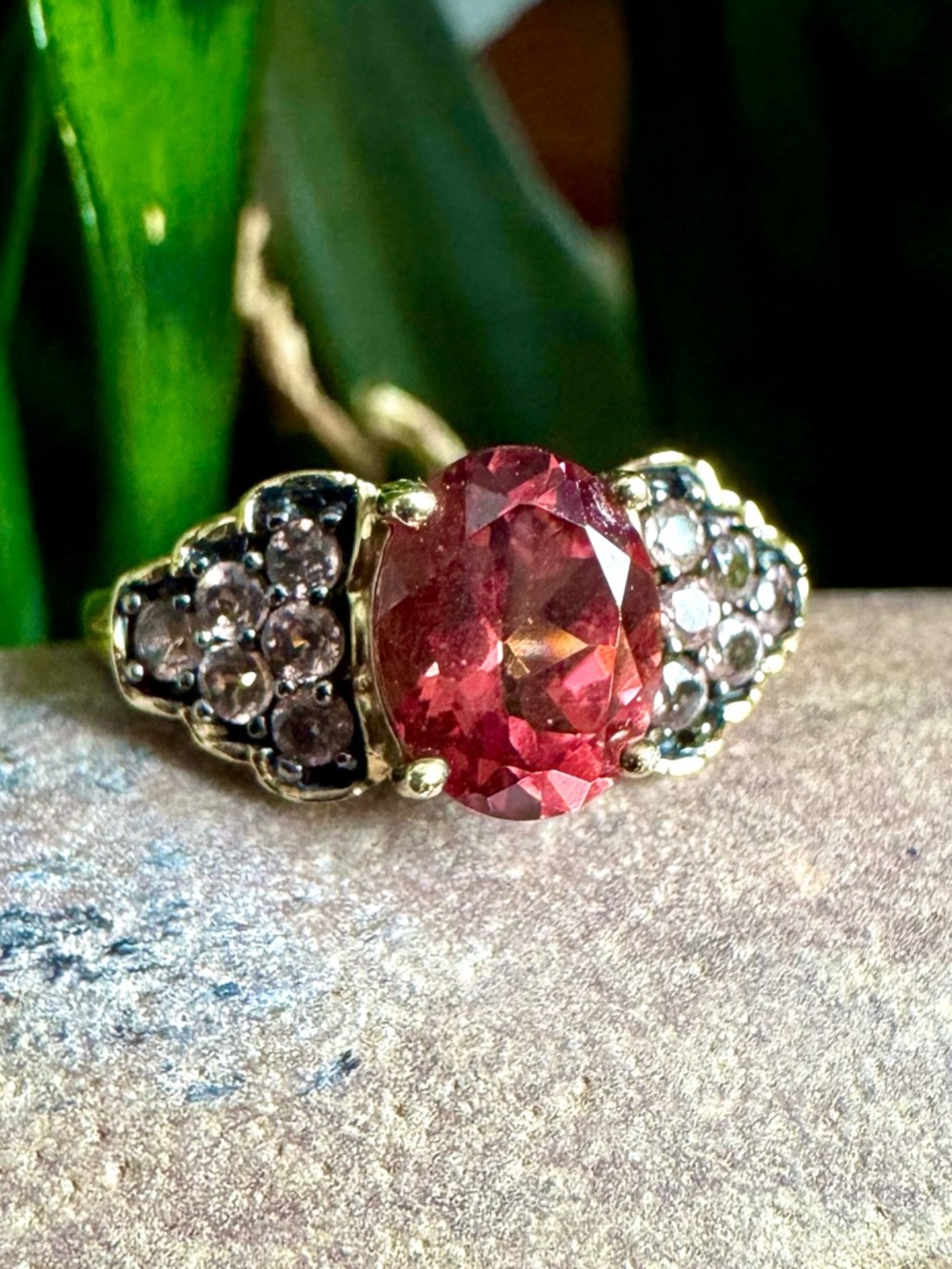 10k Garnet Ring